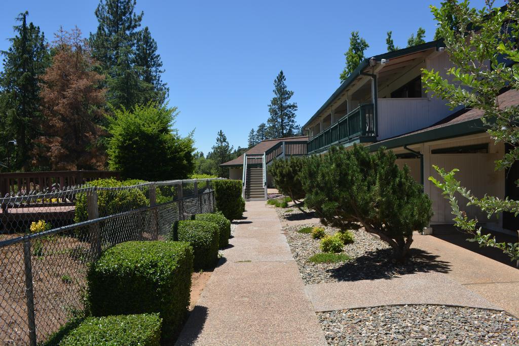 Pioneer Inn & Suites Volcano Exterior foto